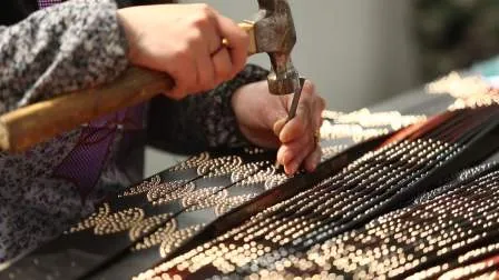 Cinturón de cuero de mujer con decoración de remaches de moda (JYB