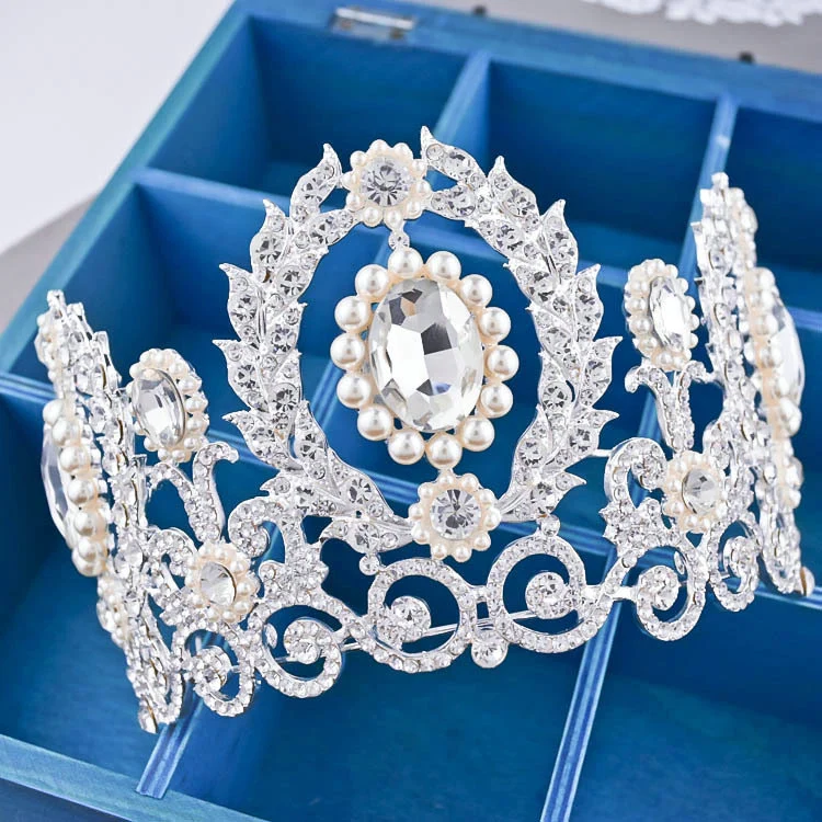 Bride Queen Luxury Rhinestone Wedding Dress Wedding Dress Wedding Accessories